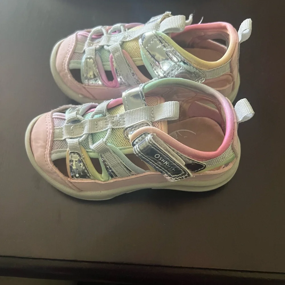 OshKosh B’gosh Everplay Toddler Sandals Water Shoes Washable